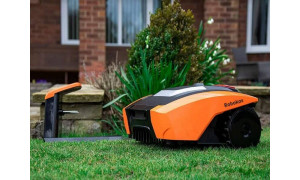 Компания Robokos представила автоматические газонокосилки, разработанные в РФ